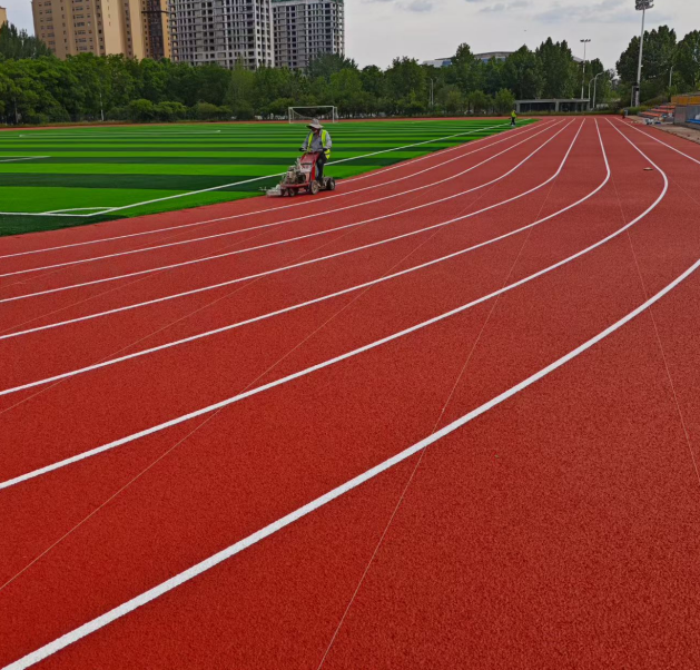 张家口市渗水跑道学校运动操场 - 方案